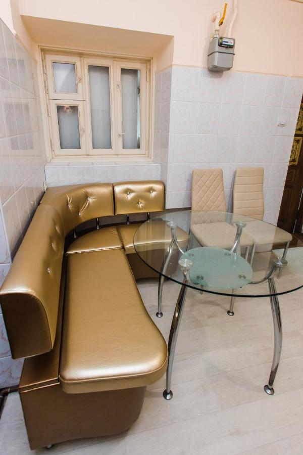 Mary Apartment Lviv Ngoại thất bức ảnh