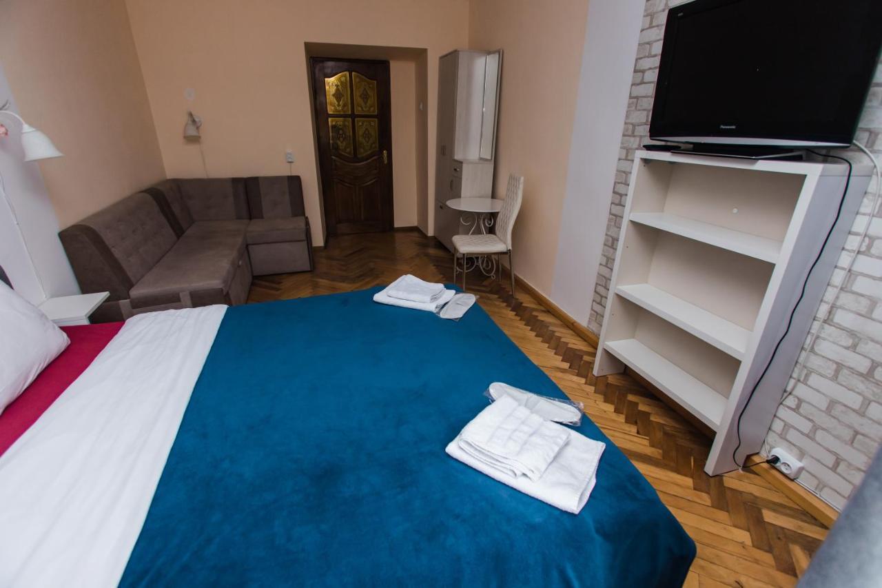 Mary Apartment Lviv Ngoại thất bức ảnh