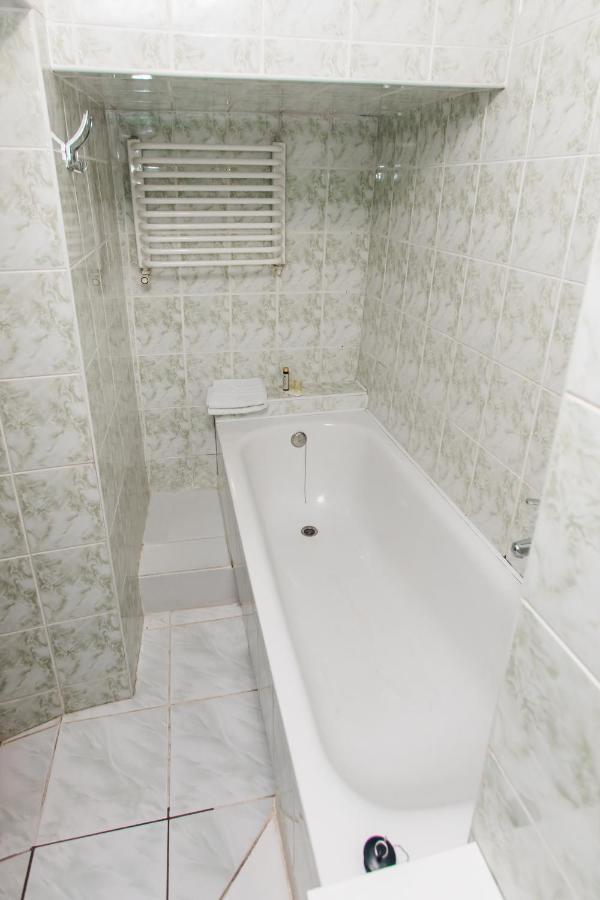 Mary Apartment Lviv Ngoại thất bức ảnh