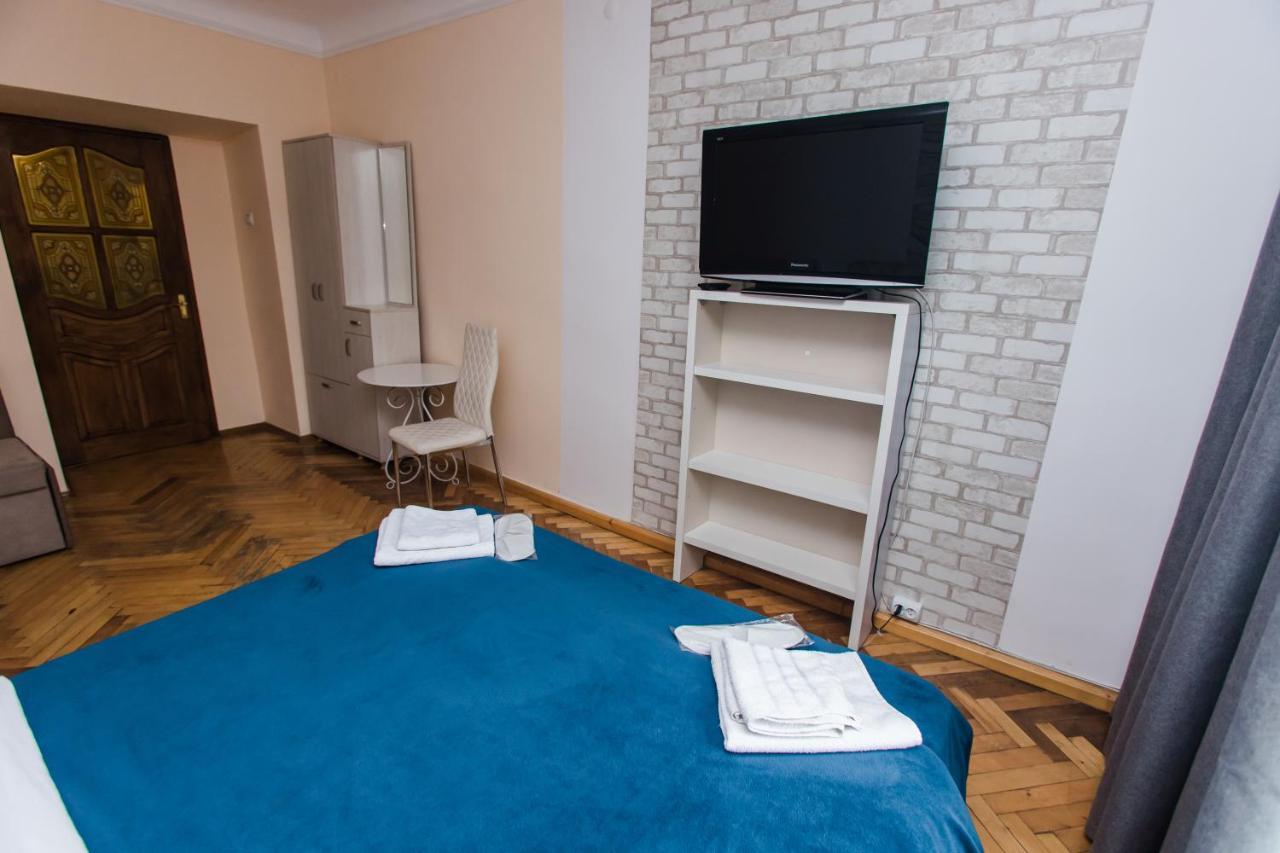 Mary Apartment Lviv Ngoại thất bức ảnh